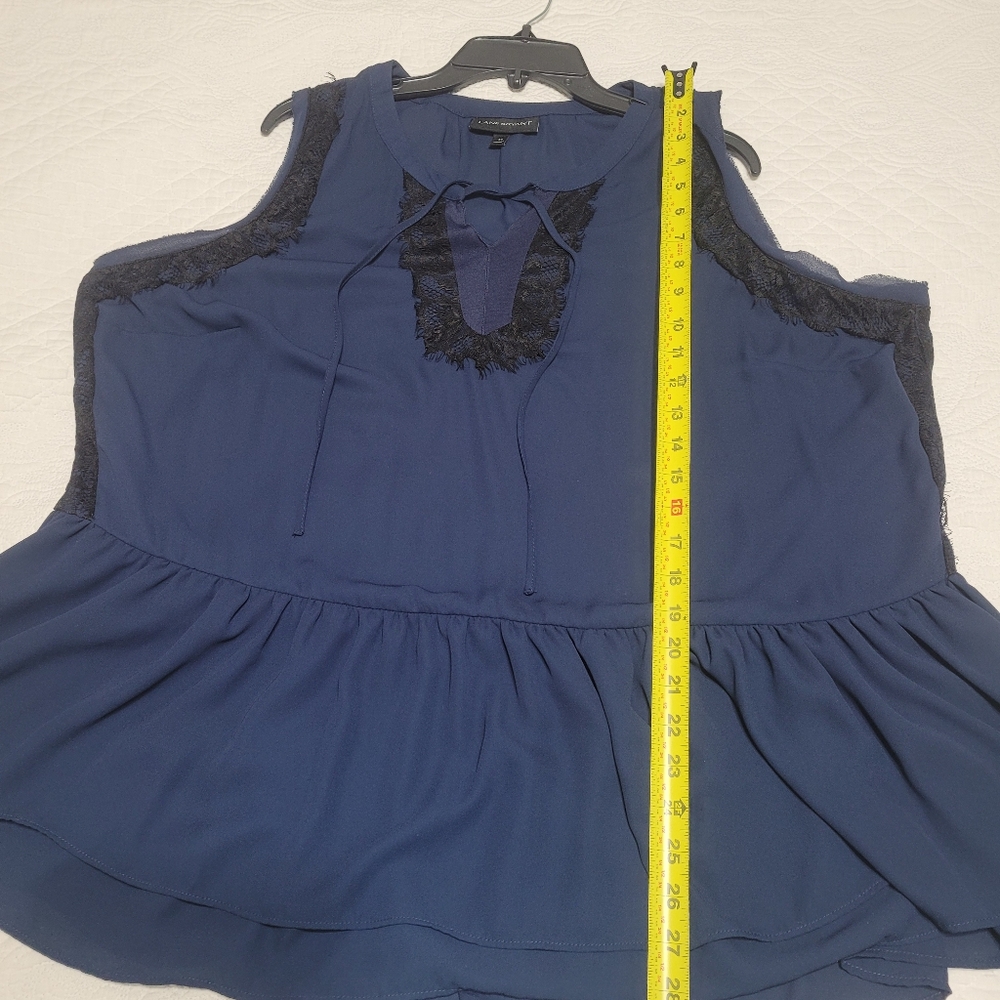 Navy blue top - Picture 2 of 6